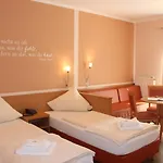 Gaestehaus Zehmerhof Bei Erding