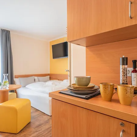 Gaestehaus Zehmerhof Bei Erding Pensionat