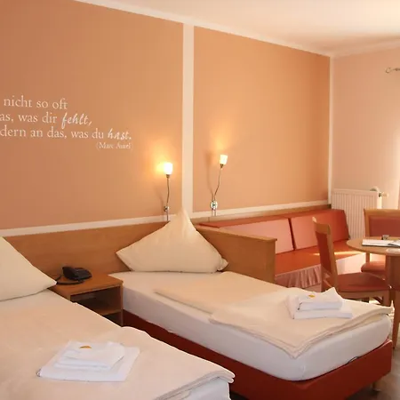 Gaestehaus Zehmerhof Bei Erding