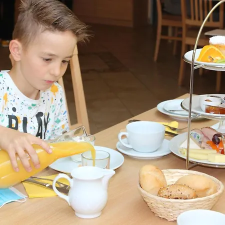 Gaestehaus Zehmerhof Bei Erding Hotel 3*