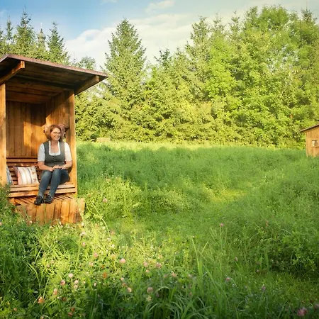Gaestehaus Zehmerhof Bei Erding *