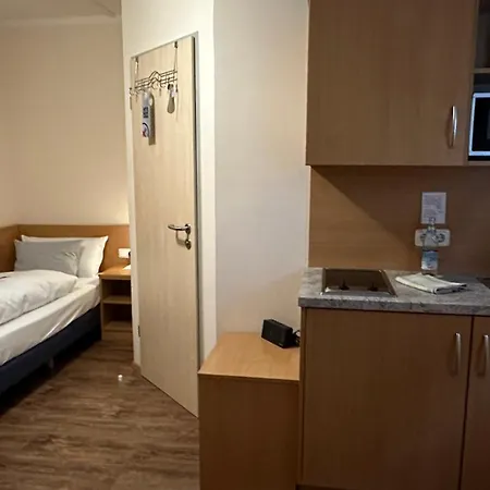 Gaestehaus Zehmerhof Bei Erding Pensión Walpertskirchen