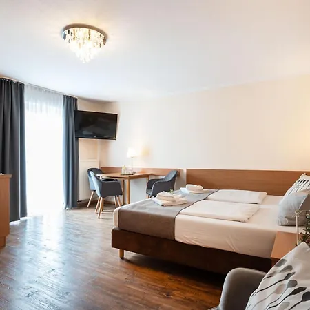 Hotel Gaestehaus Zehmerhof Bei Erding 3*