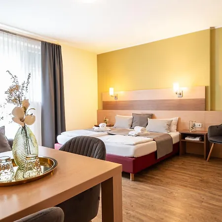 Hotel Gaestehaus Zehmerhof Bei Erding 3*