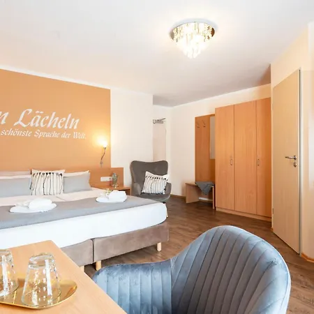 Hotel Gaestehaus Zehmerhof Bei Erding