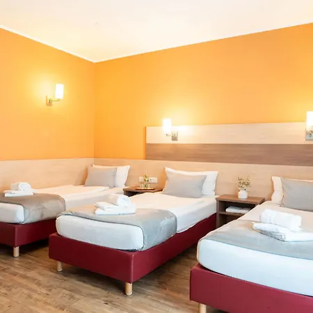 Gaestehaus Zehmerhof Bei Erding Hotel