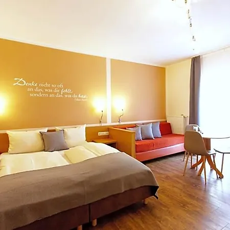 Gaestehaus Zehmerhof Bei Erding 3*