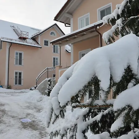Otel Gaestehaus Zehmerhof Bei Erding