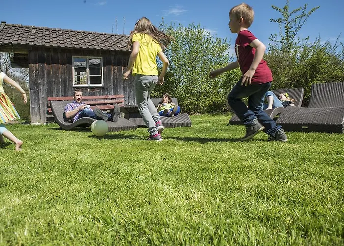 Gaestehaus Zehmerhof Bei Erding 3*