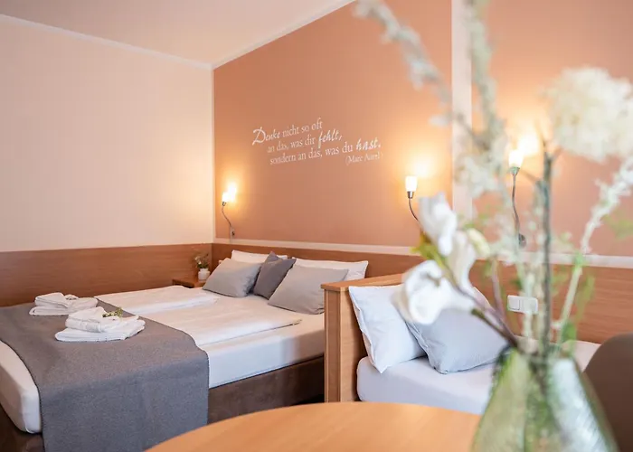 Gaestehaus Zehmerhof Bei Erding 3* Walpertskirchen